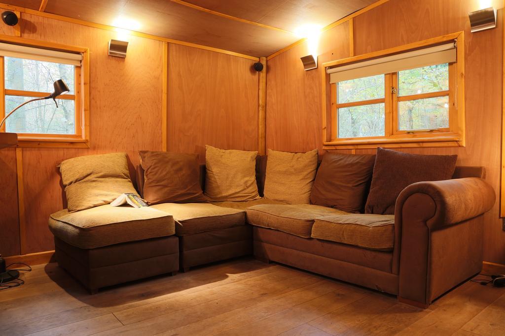 Pinetum Lodge Gloucester Rum bild